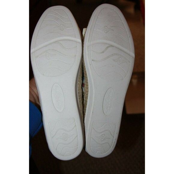 Soft Style Women's 11Wide Fagan wildflower lace flats - New - Picture 5 of 5